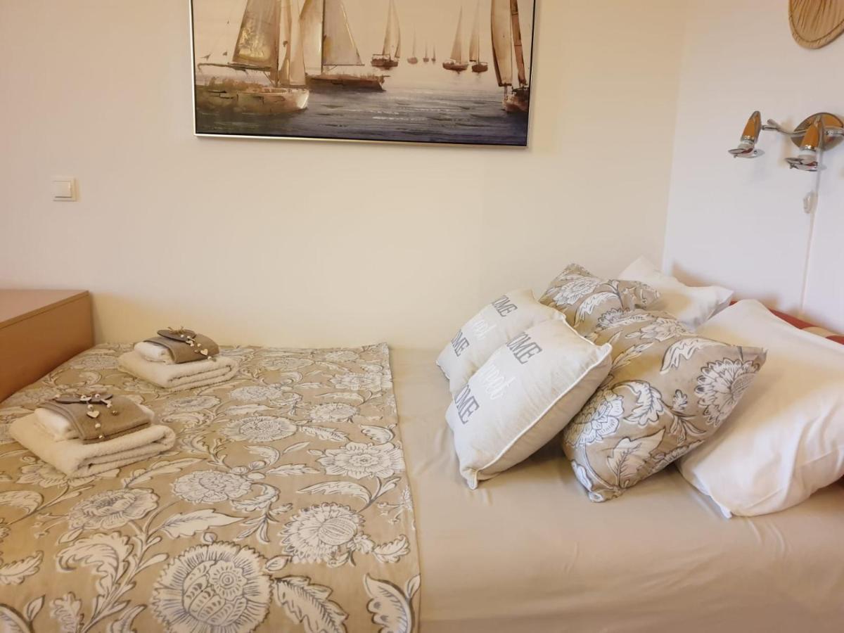 Apartment Eso คาชเตลา ภายนอก รูปภาพ